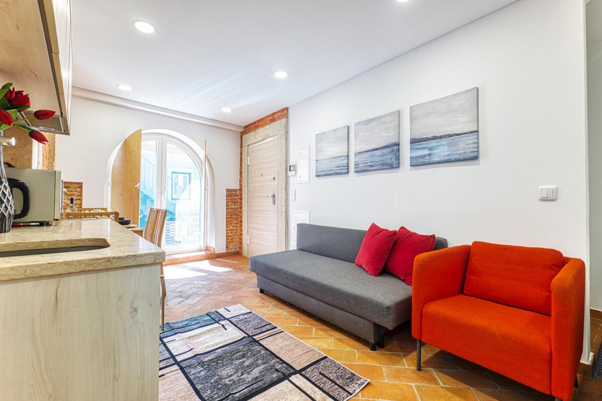 Homey Haven With A Rustic Charm Apartment *